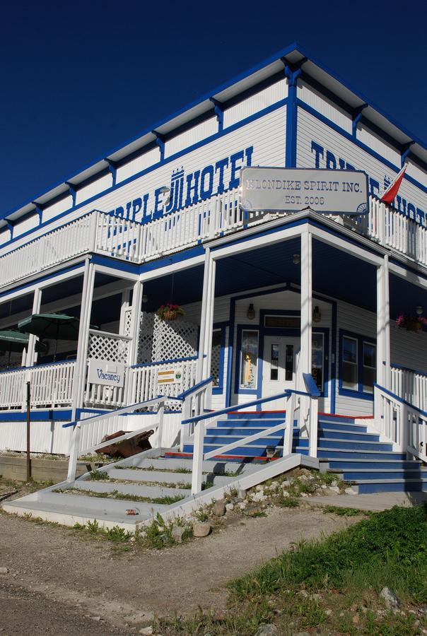 Triple J Hotel Dawson City Esterno foto