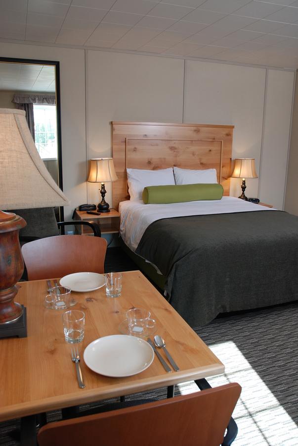 Triple J Hotel Dawson City Esterno foto
